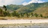 Inaldo Vieira voltando de uma sessão. O cenário de Lombok é bem exótico, praticamente intocado e bastante tradicional da Indonésia. O feeling de Lombok é o mesmo de Bali há 20 anos atrás, apesar das pessoas serem Islâmicas, o que pode fazer uma diferença na atitude dos Hindus de Bali.