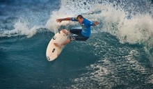 Dusty Payne rasgando forte nas cracas de Margaret River. Foto: Robertson