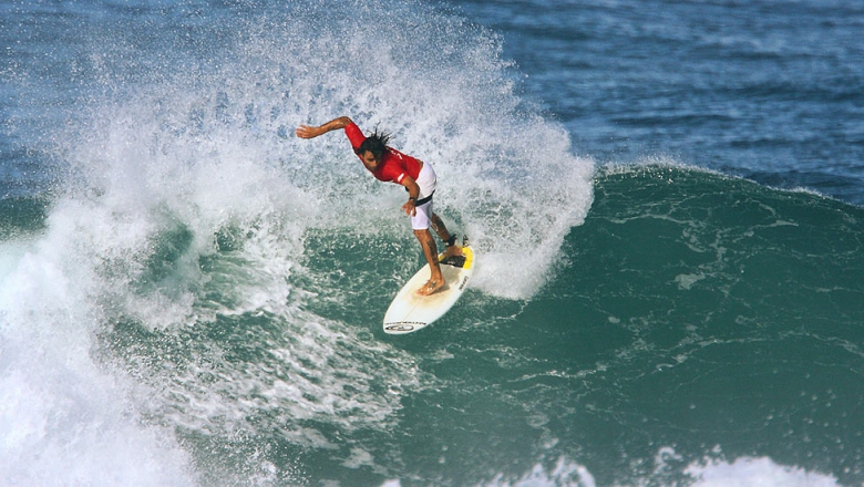 Peterson Rosa é o surfista recordista em participações no tour da ASP, um monstro! Foto: Daniel Smorigo / ASP
