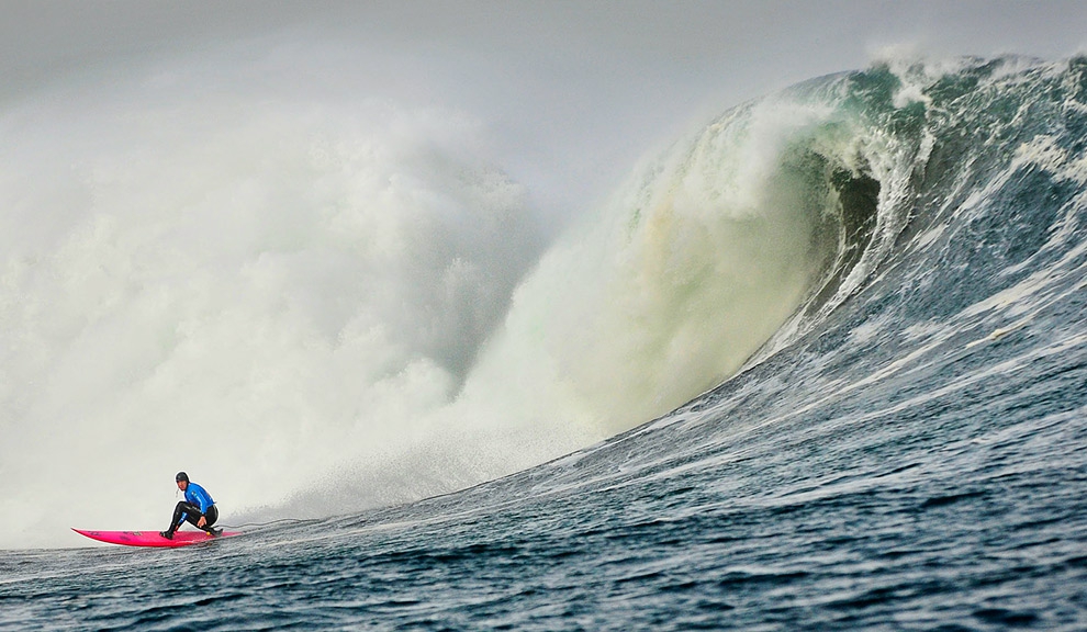 Um dos mais técnicos e completos big riders da atualidade, o californiano Greg Long foi ao Chile competir pelo BWWT e desfrutar de um swell de gala em Pichilemu. Foto: Escobar / BWWT.