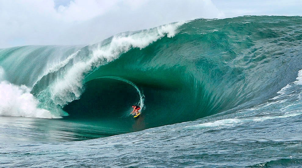 Apesar de não conseguir entrar na etapa do World Tour, para defender o título que até então pertencia a seu irmão Andy, Bruce Irons fez uma demonstração de atitude