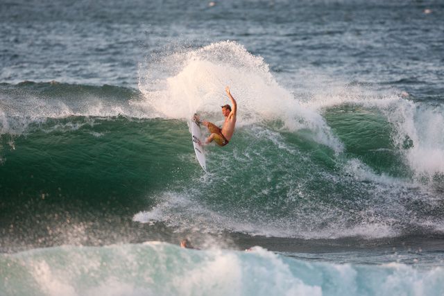 Dusty Payne, local havaiano no North Shore 2011. Foto: Cestari / ASP