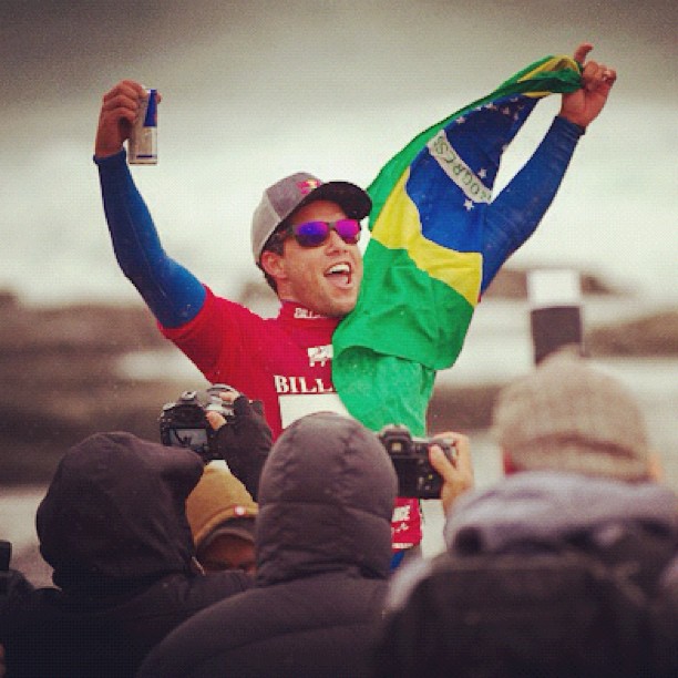 @adrianodesouza teve o intervalo do WCT mais produtivo de todos, no alto do pódio em J-Bay.
