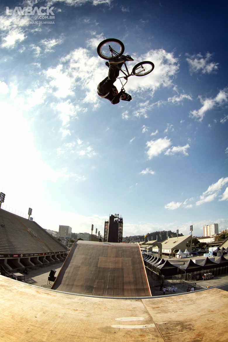 Algumas Bikes BMX também já treinavam na Apoteóse