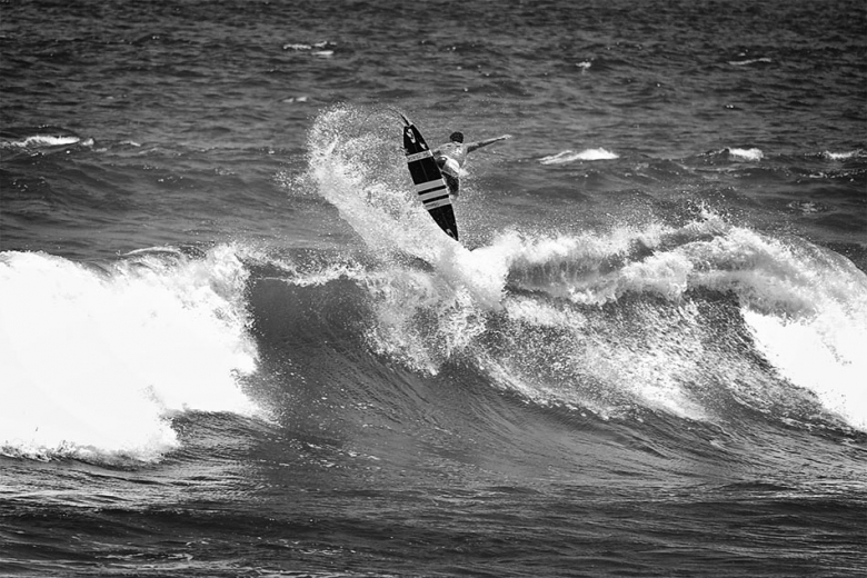 Italo Ferreira. Foto: Junior Enomoto