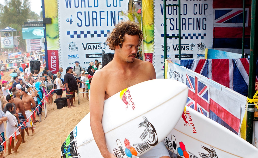 Com Sunset nestas condições, a estatura do surfista certamente influencia na sua performance, e neste quisito, Jordy leva vantagem. Foto: Kirstin