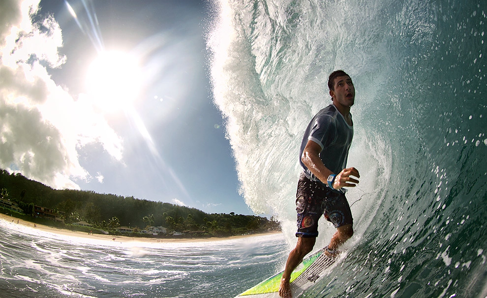 Em sua quarta temporada havaina, o capixaba Rafael Teixeira está confirmado na etapa 3 estrelas em Sunset Beach, com janela entre os dias 17 e 26 de janeiro, e promete uma agenda cheia este ano no circuito QS. Foto: Marcio Luiz