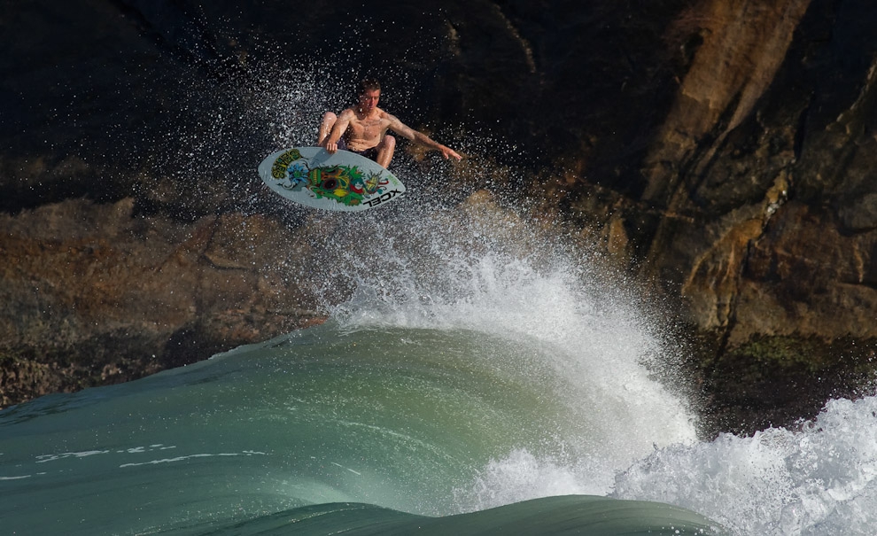 Brandon Sears é muito conhecido por seus aéreos de backside, mas ele mandou muito bem nos aéreos de frontside também. Foto: Andre Magarao