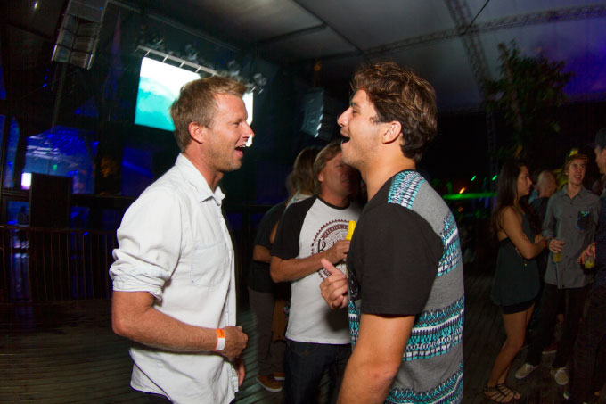 Equipe Billabong em casa.