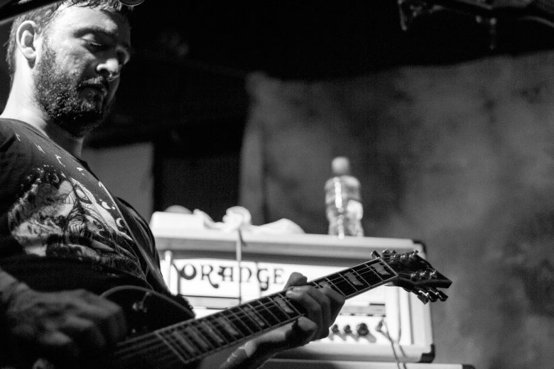 Figura lendária da cena underground de Rock do Rio: Zander, do Barizon. Foto: Radio Layback