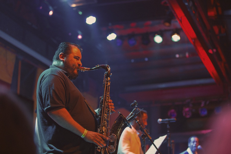 Efren Santana, sax desde os primórdios do Hepcat bem no início da década de 90. Foto: Radio Layback