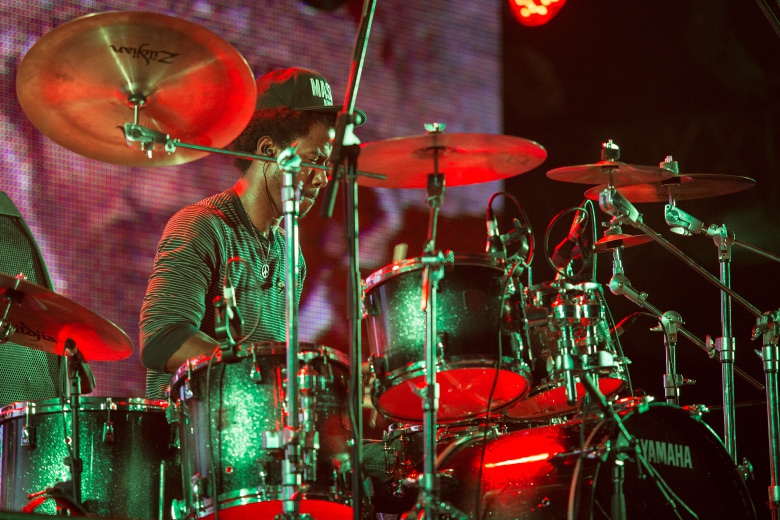 O baterista Courtney “Bam” Diedrick, que gravou o aclamado álbum Distant Relatives com Nas e Damian Marley. Foto: Radio Layback