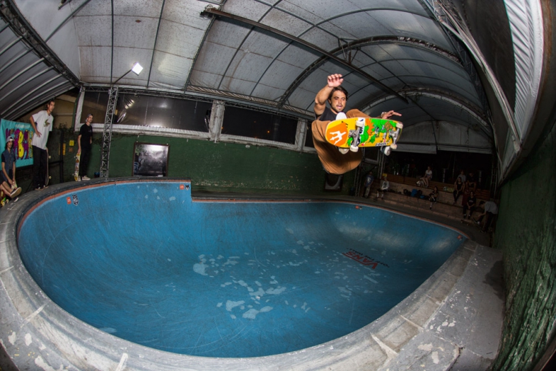 Nilo Peçanha, Fs Air no Banx de POA. Foto: Myara/Layback